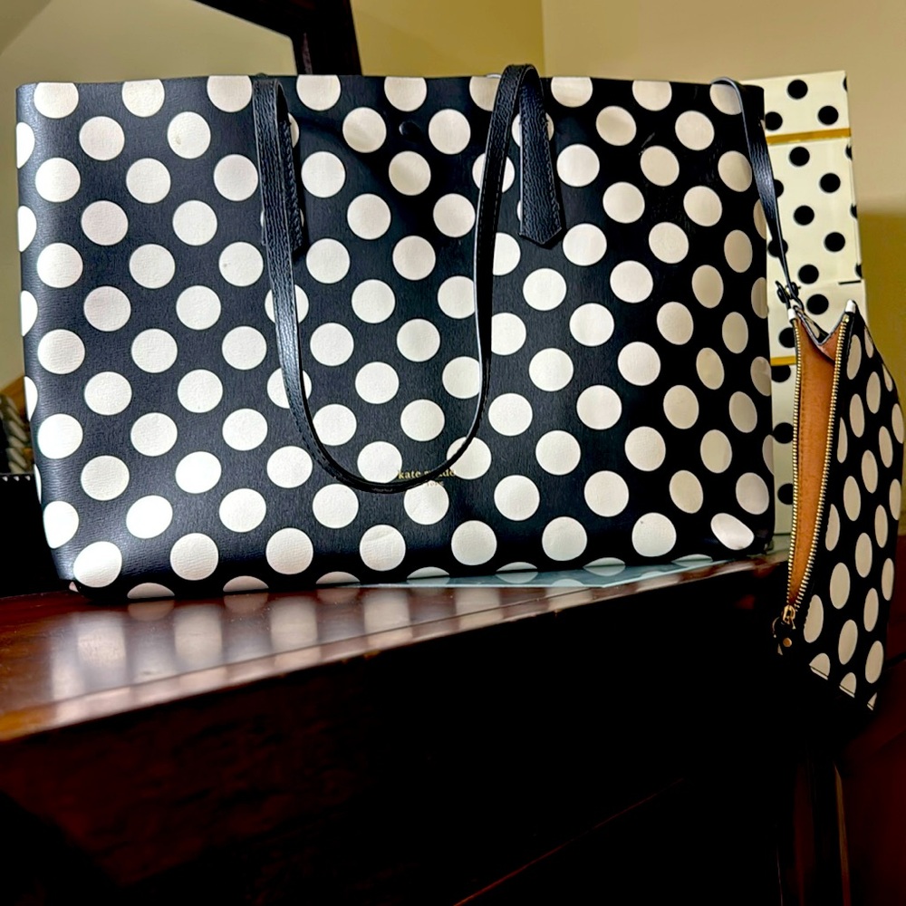 Large Kate Spade bag/ dust bag